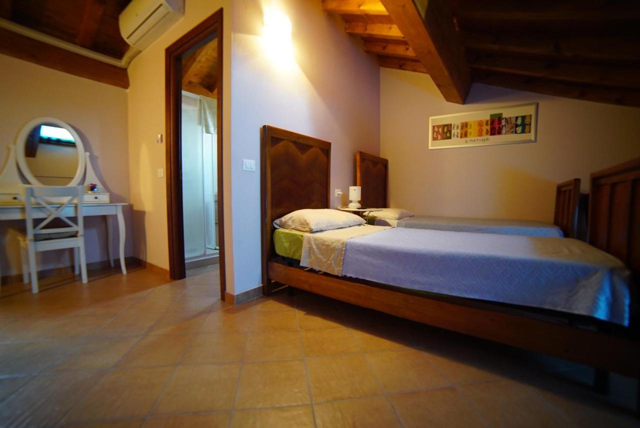 Agriturismo Il Sole Villa Rivarolo del Re ed Uniti Exterior foto