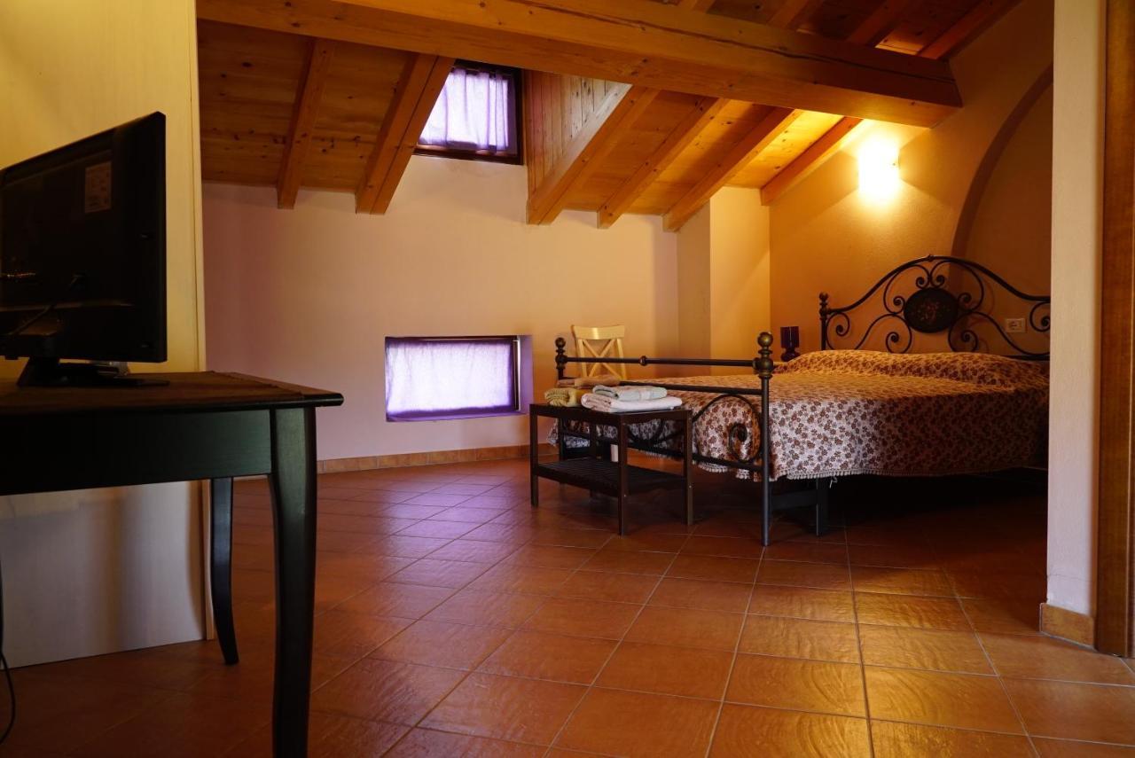 Agriturismo Il Sole Villa Rivarolo del Re ed Uniti Exterior foto